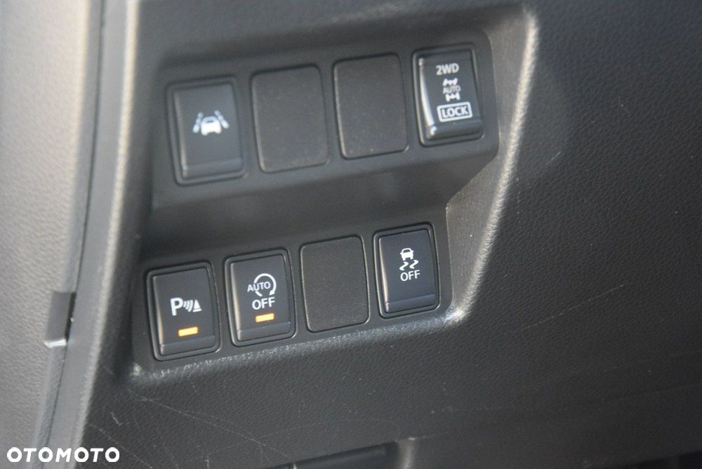 Nissan Qashqai 1.6 dCi 4x4 360 S&S - 34