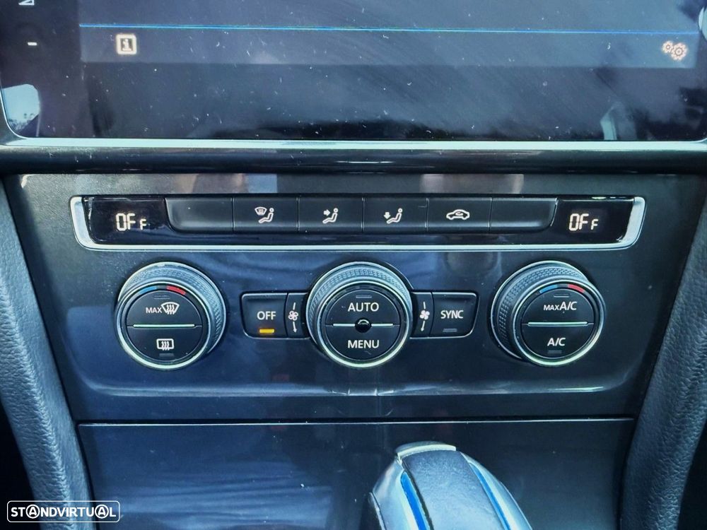 VW e-Golf AC/DC - 25