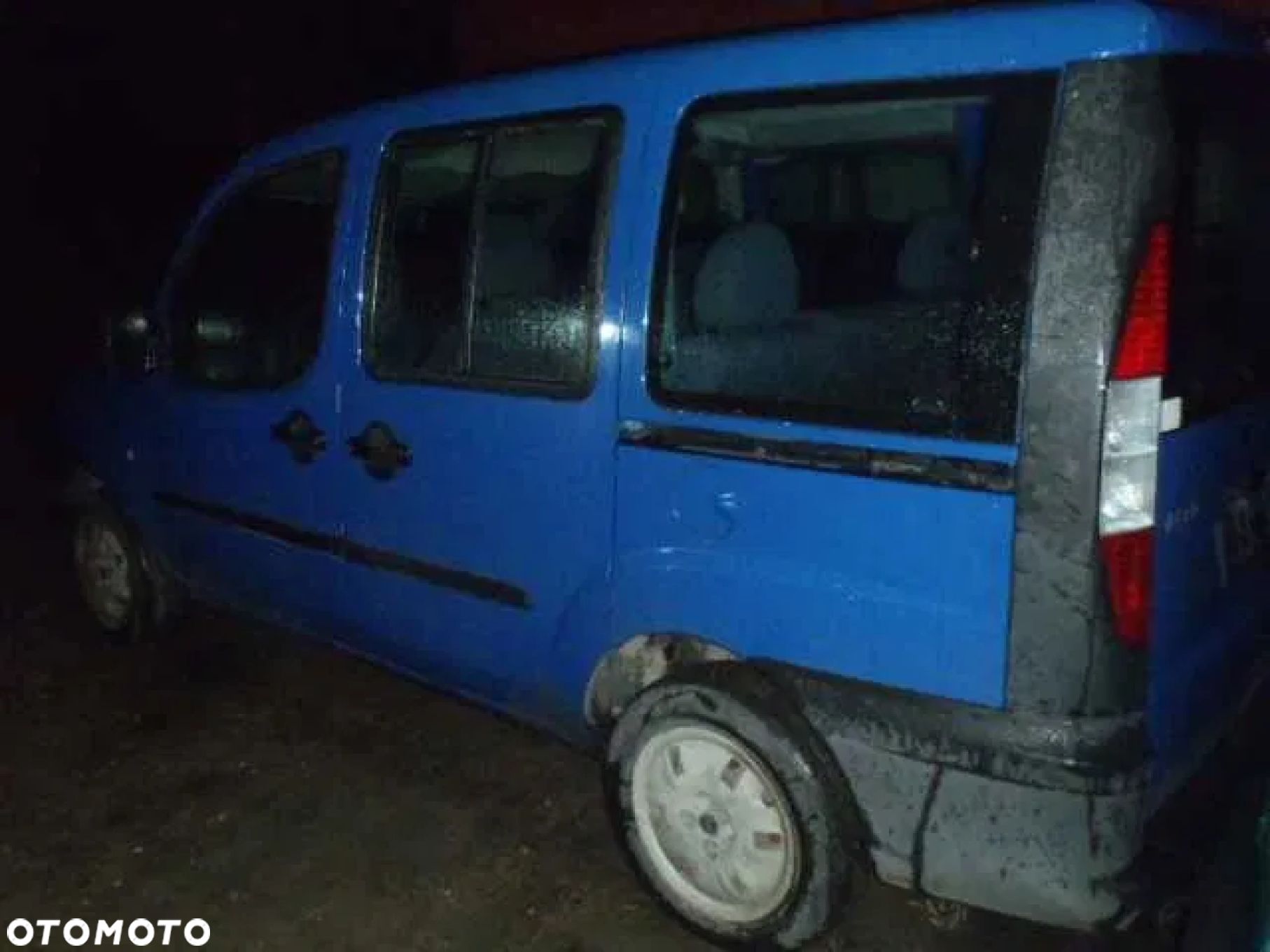 szyba z drzwi przesuwna uchylna fiat doblo I lift 03-10 - 1