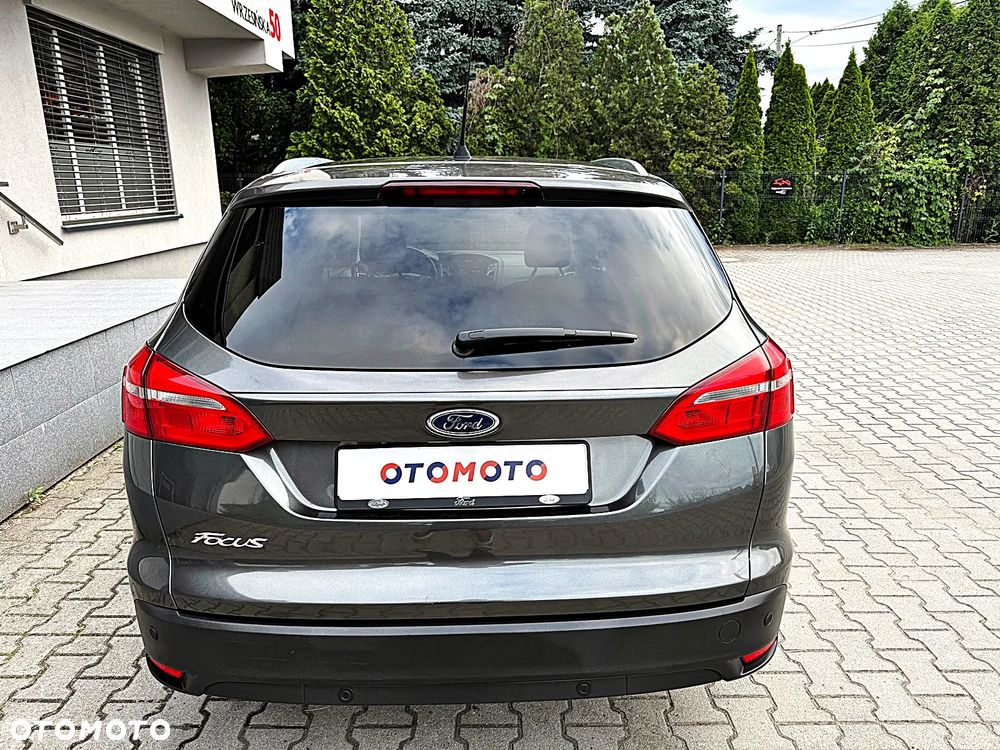 Ford Focus 1.5 TDCi DPF Start-Stopp-System Titanium - 6