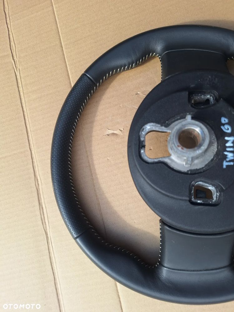 KIEROWNICA MULTIFUNKCYJNA RENAULT TWINGO III - 6