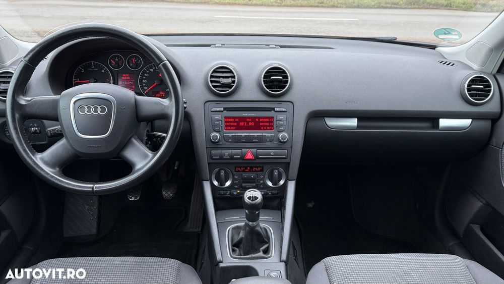 Audi A3 1.9 TDI Sportback DPF Ambition - 9