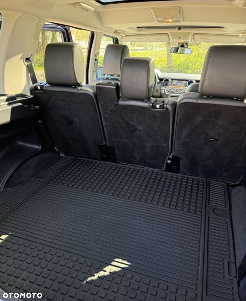 Land Rover Discovery 3.0D V6 HSE - 7
