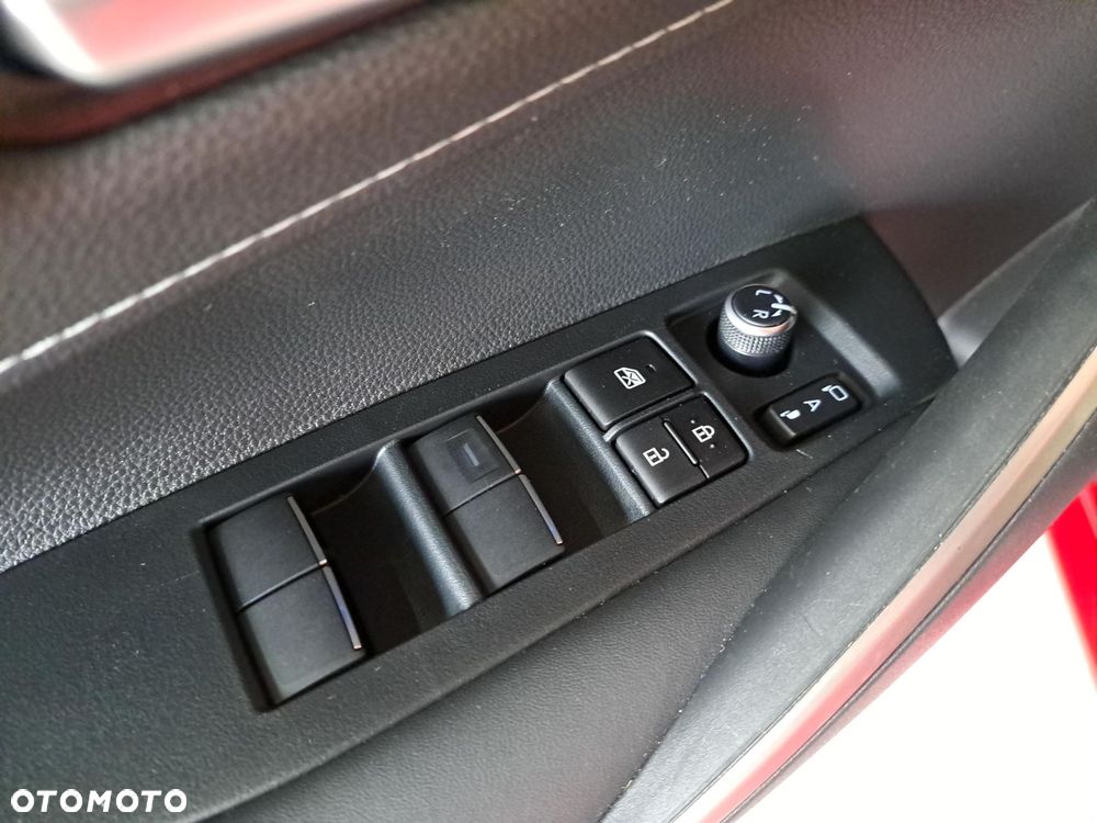 Toyota Corolla 2.0 Hybrid Style - 28