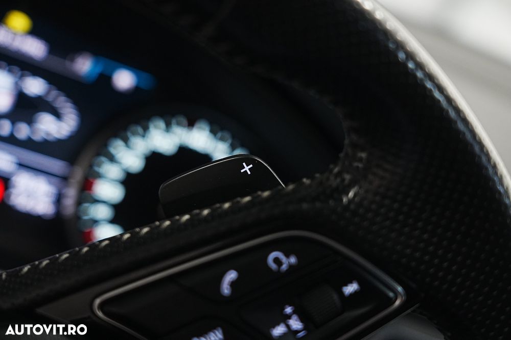 Audi A4 Avant 2.0 TDI quattro S tronic Sport - 32