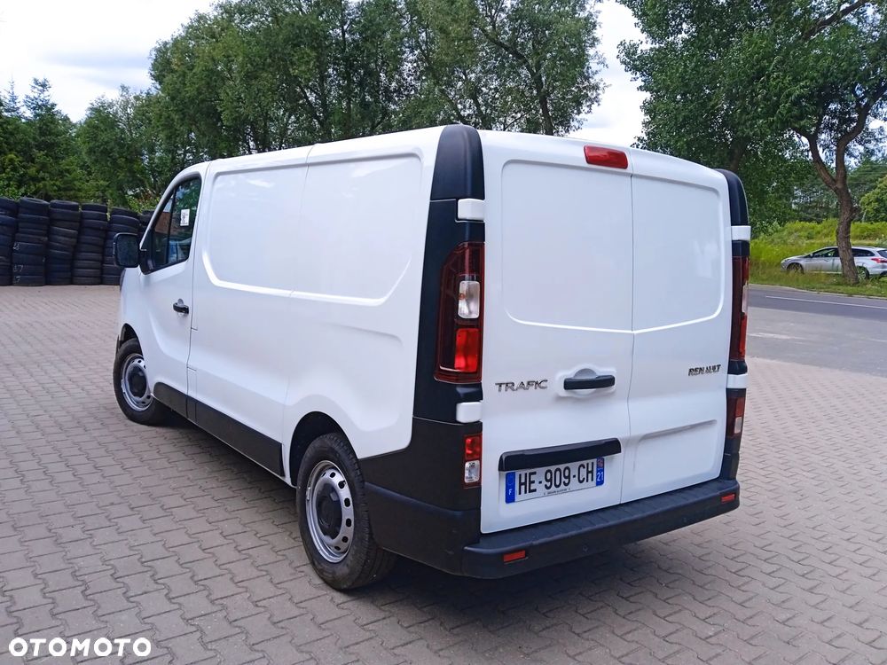 Renault Trafic - 9