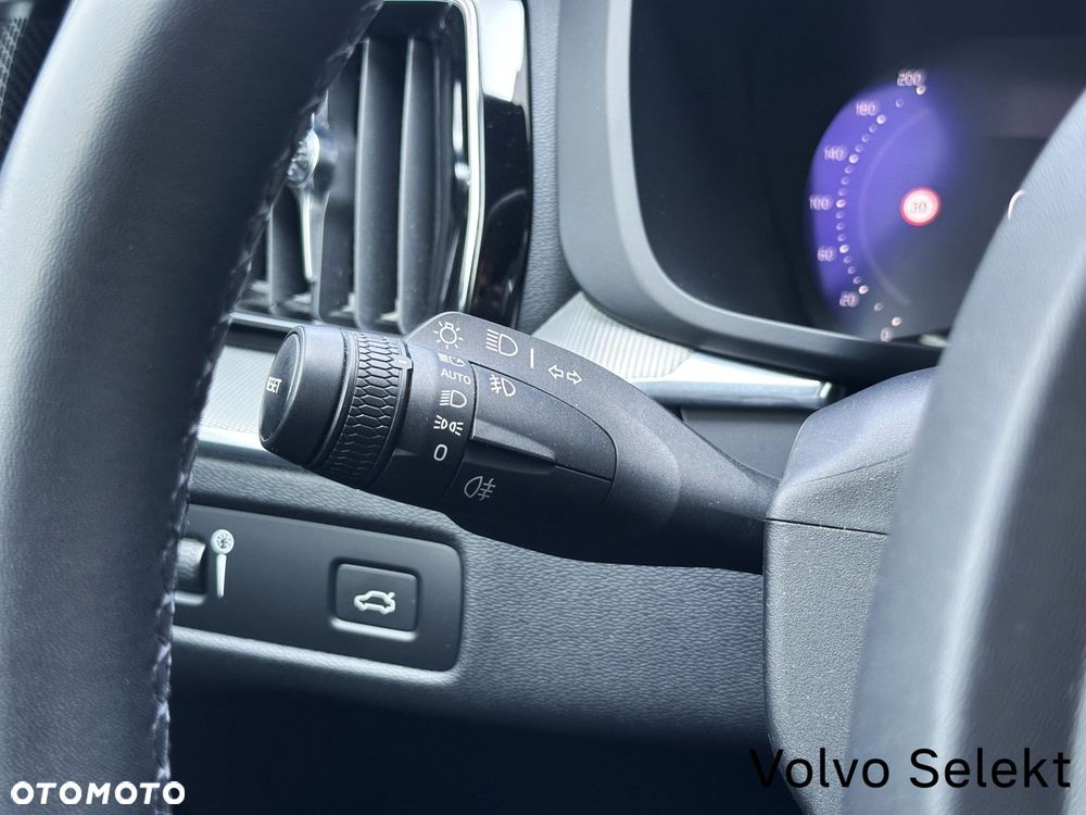 Volvo XC 60 - 21