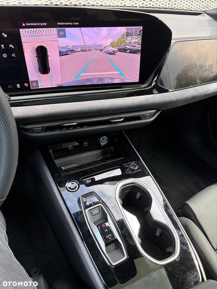 Audi A6 Avant TDI mHEV Quattro S tronic - 14