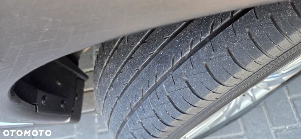 Mitsubishi Outlander 2.4 4WD Diamant+ - 22