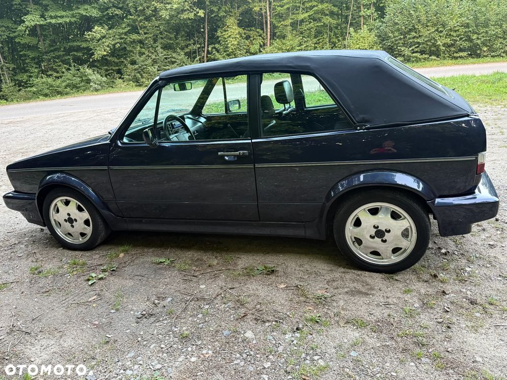 Volkswagen Golf - 11