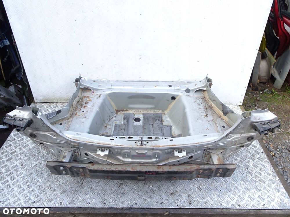 pas tylny wanna toyota verso 09-18r. 1f7 - 2