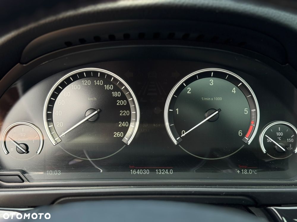 BMW Seria 5 530d Sport-Aut Luxury Line - 21