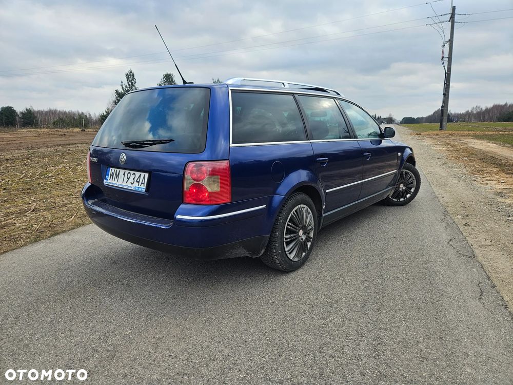 Volkswagen Passat 2.5 TDI Highline Tiptr - 8