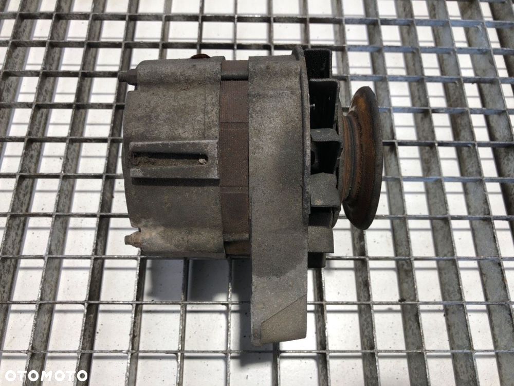 ALTERNATOR  FSC ŻUK 2.1 B - 4