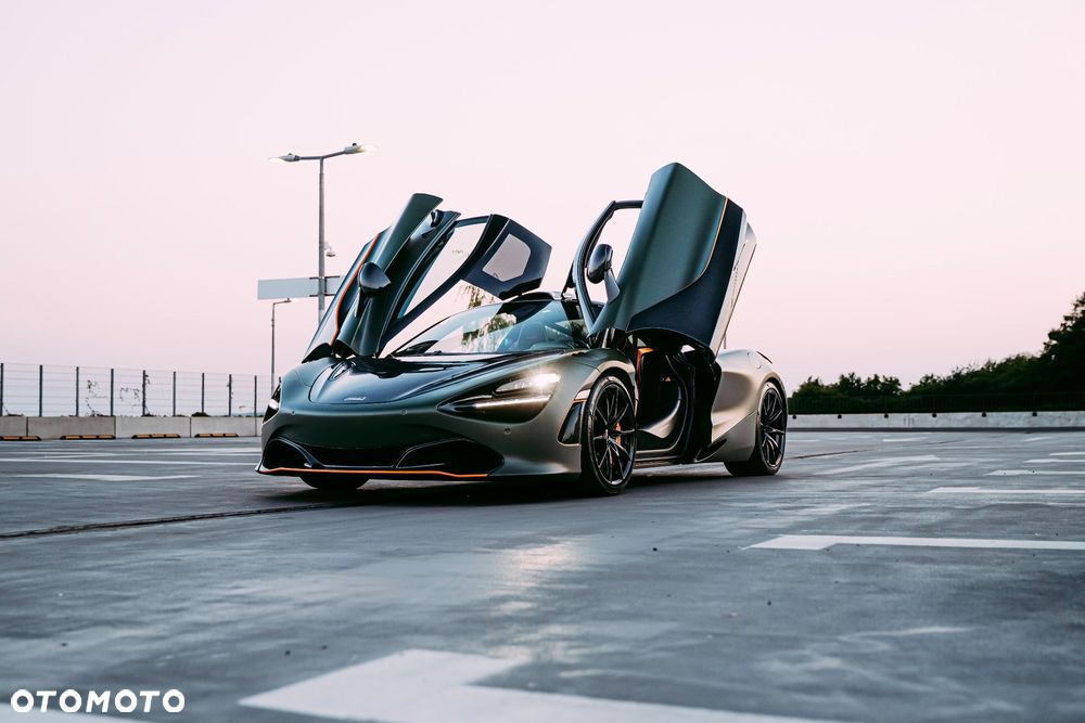 McLaren 720S Coupe - 3