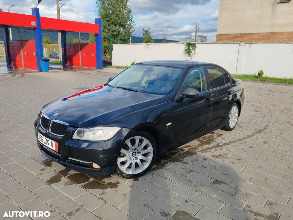 BMW Seria 3 318d - 3
