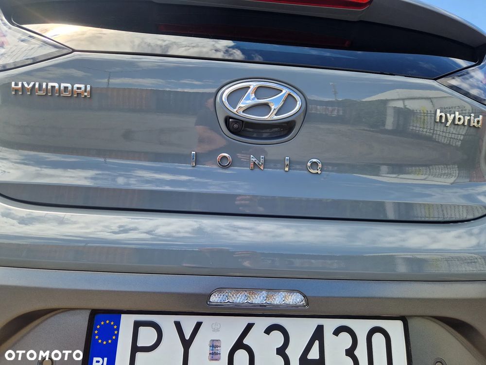 Hyundai IONIQ Hybrid Premium - 7