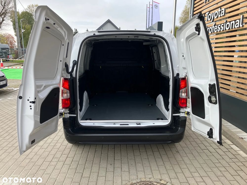 Toyota Proace City 1.5 D-4D Long 2,4t Active - 6