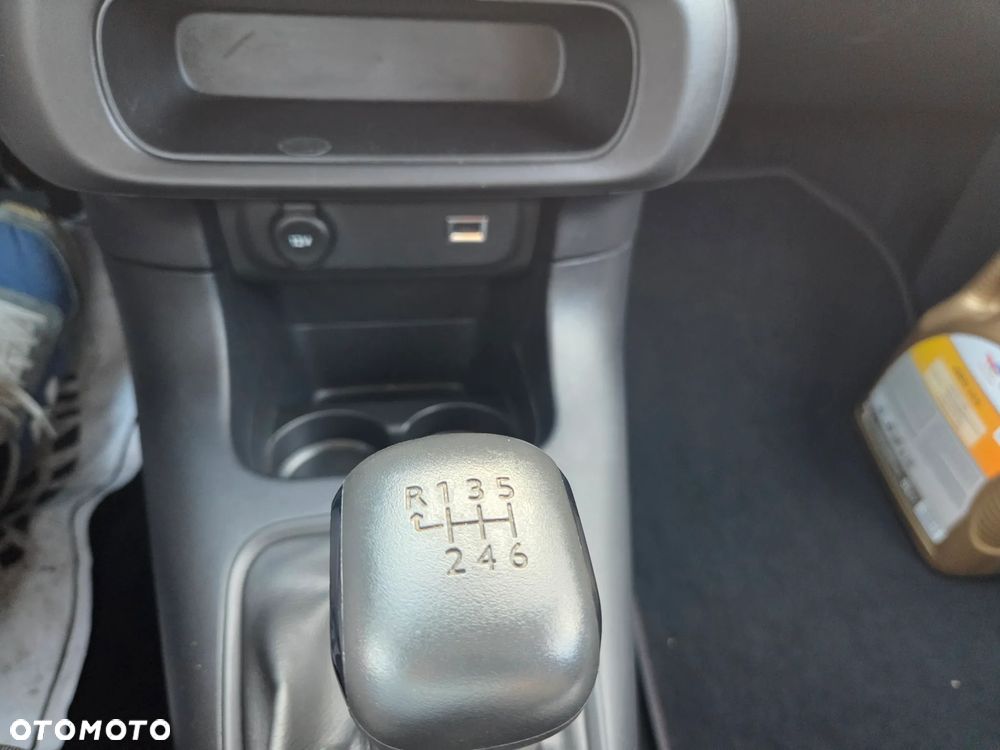 Citroën C3 1.5 BlueHDi C-Series - 32