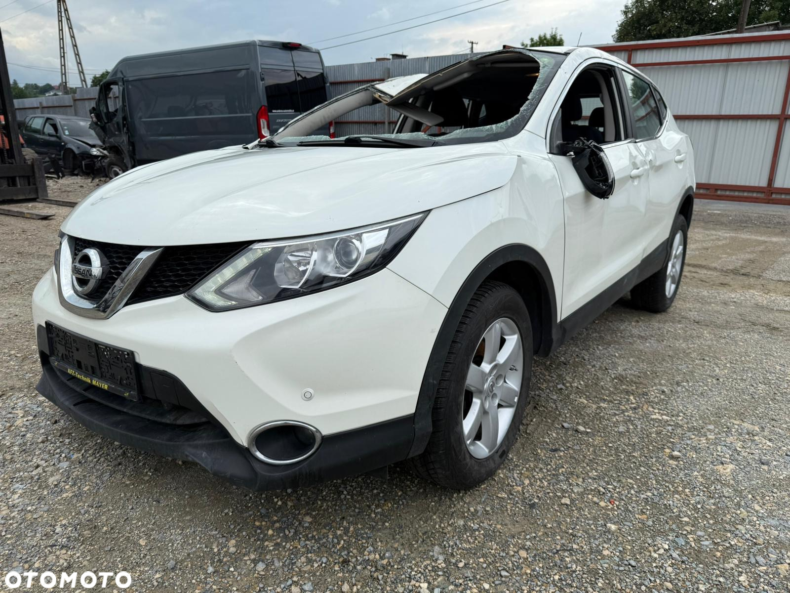 Nissan Qashqai 1.6 dCi TEKNA - 2