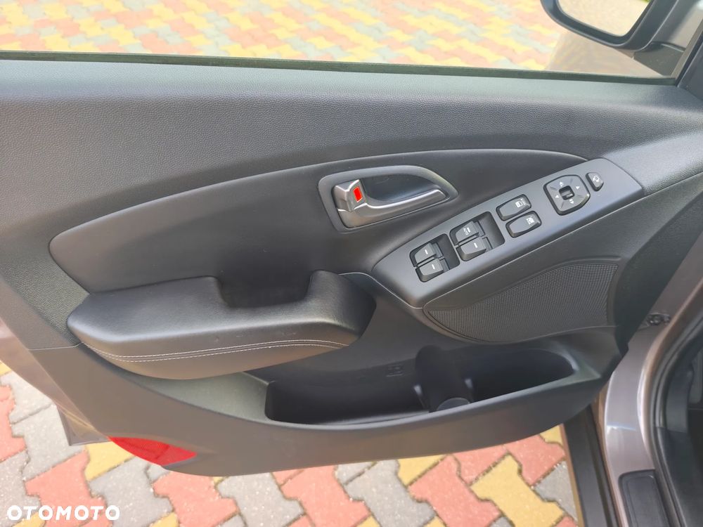 Hyundai ix35 1.6 GDI Premium 2WD - 12