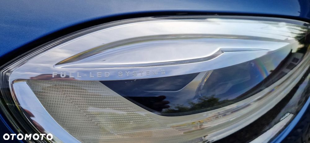 Volvo V40 D4 Geartronic RDesign - 29