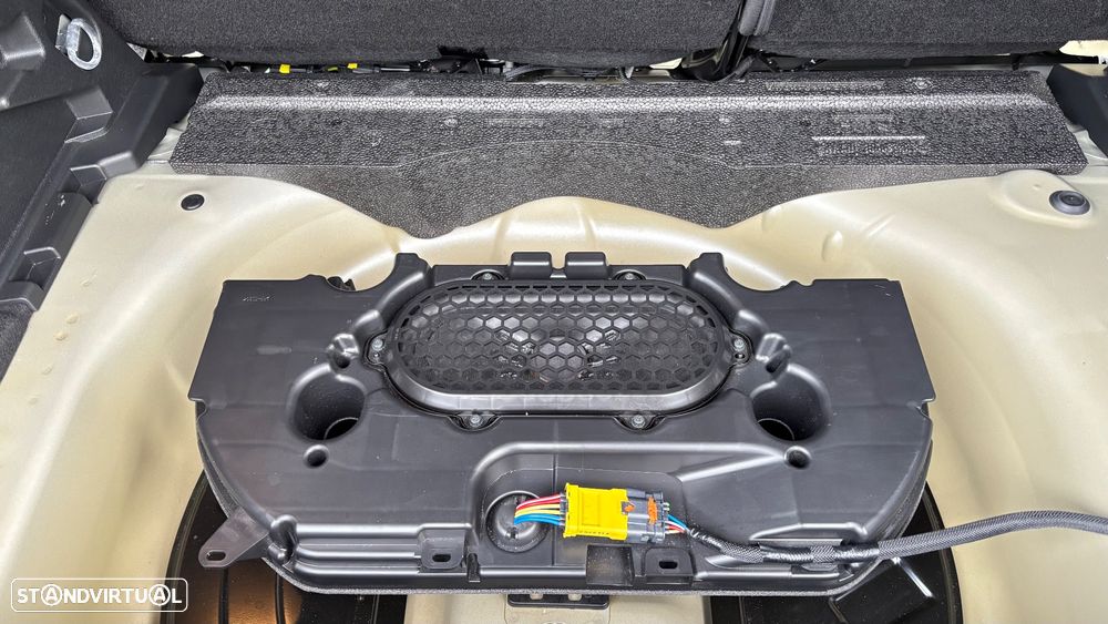 Citroën C4 PureTech 130 Stop&Start EAT8 SHINE - 5