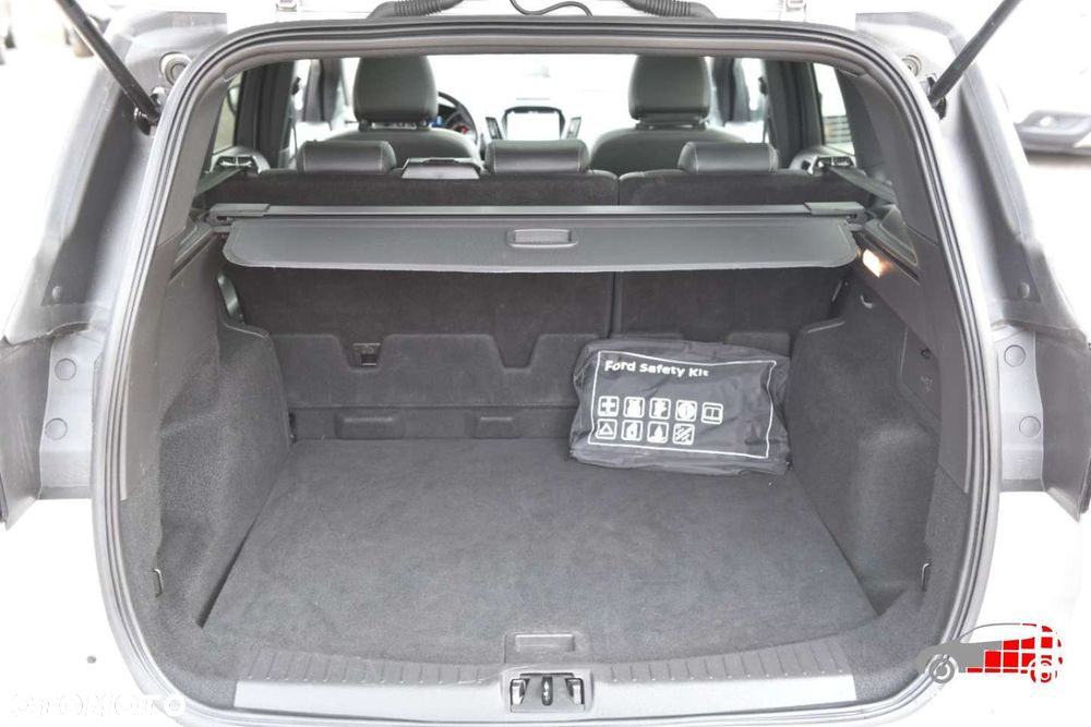 Ford Kuga - 19