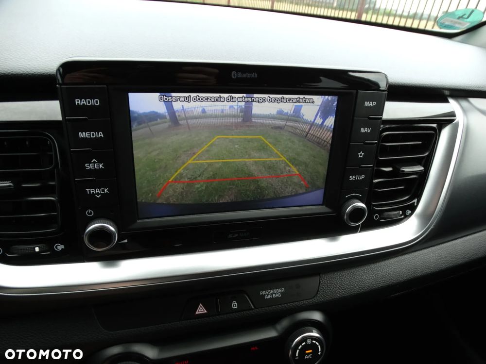 Kia Stonic - 18
