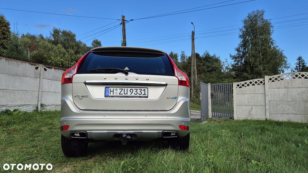 Volvo XC 60 D4 Drive-E Summum - 4