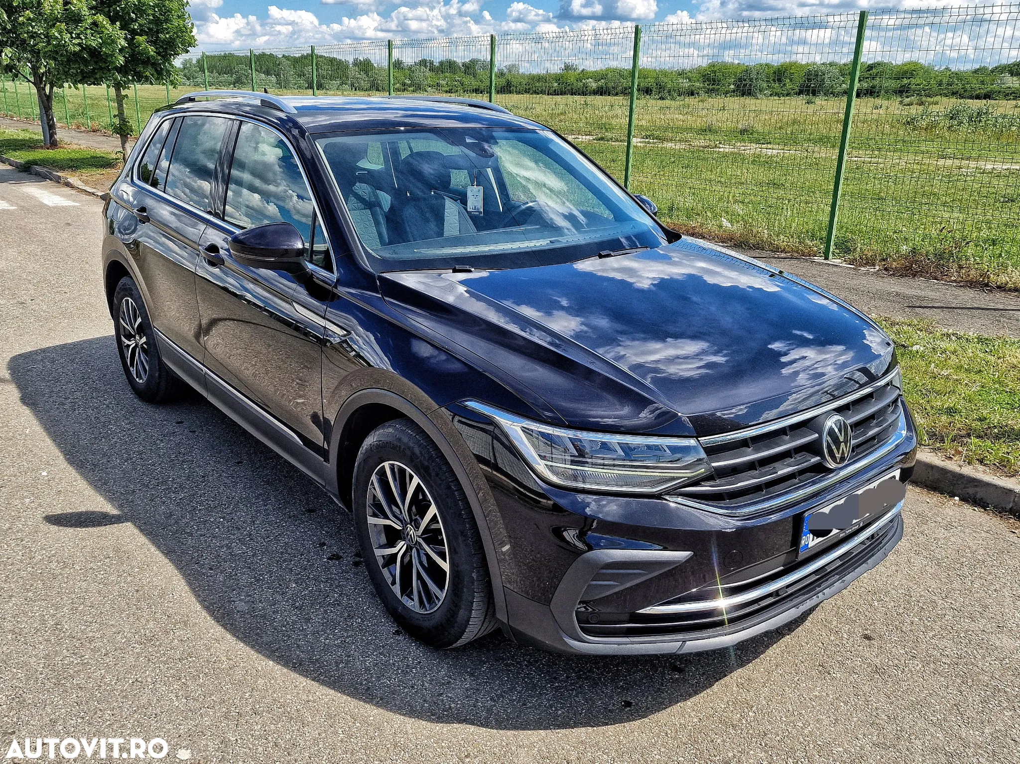 Volkswagen Tiguan 1.5 TSI OPF DSG Life - 3
