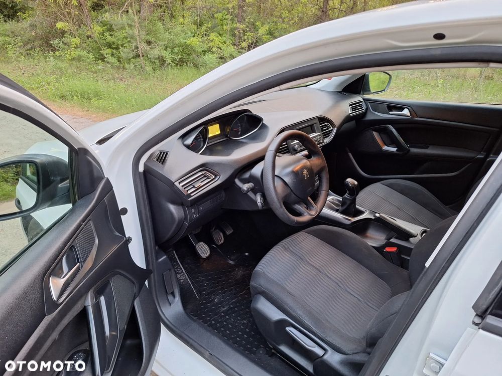 Peugeot 308 - 9