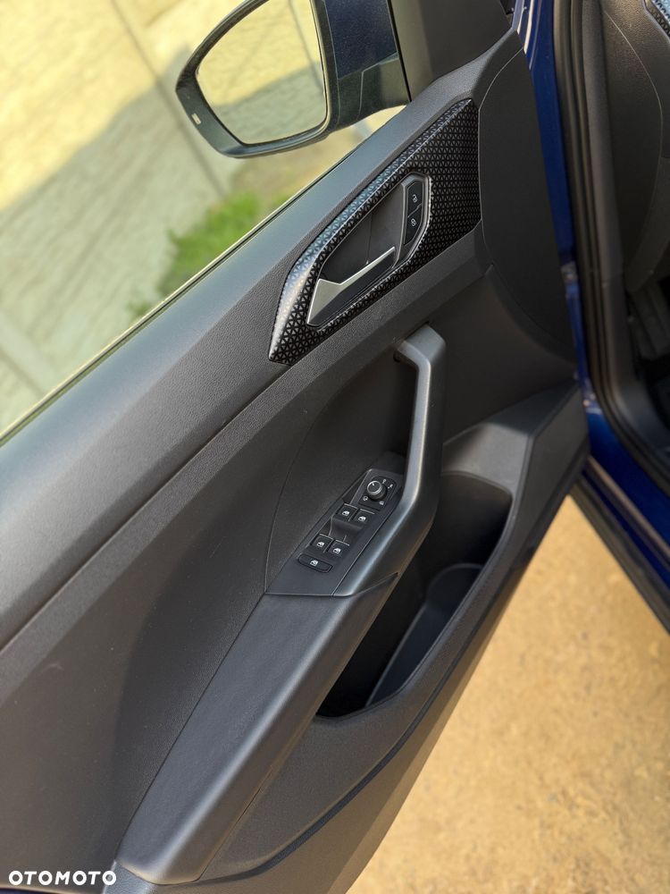 Volkswagen T-Cross 1.0 TSI Style DSG - 25