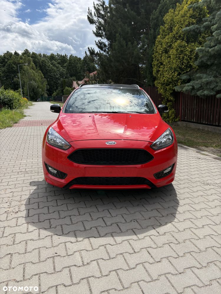 Ford Focus 1.5 EcoBoost ST-Line - 4