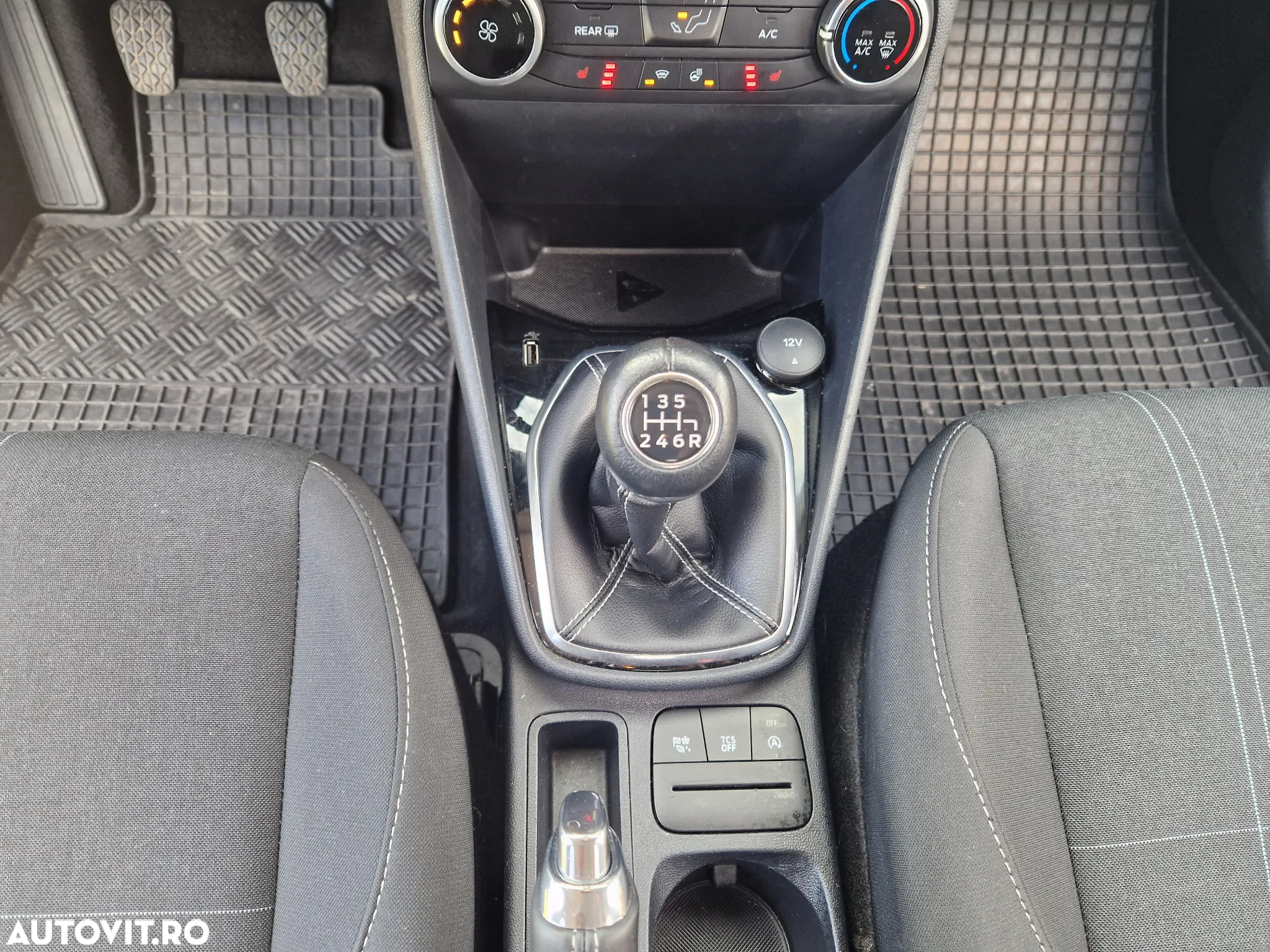Ford Fiesta 1.5 TDCi Trend - 15