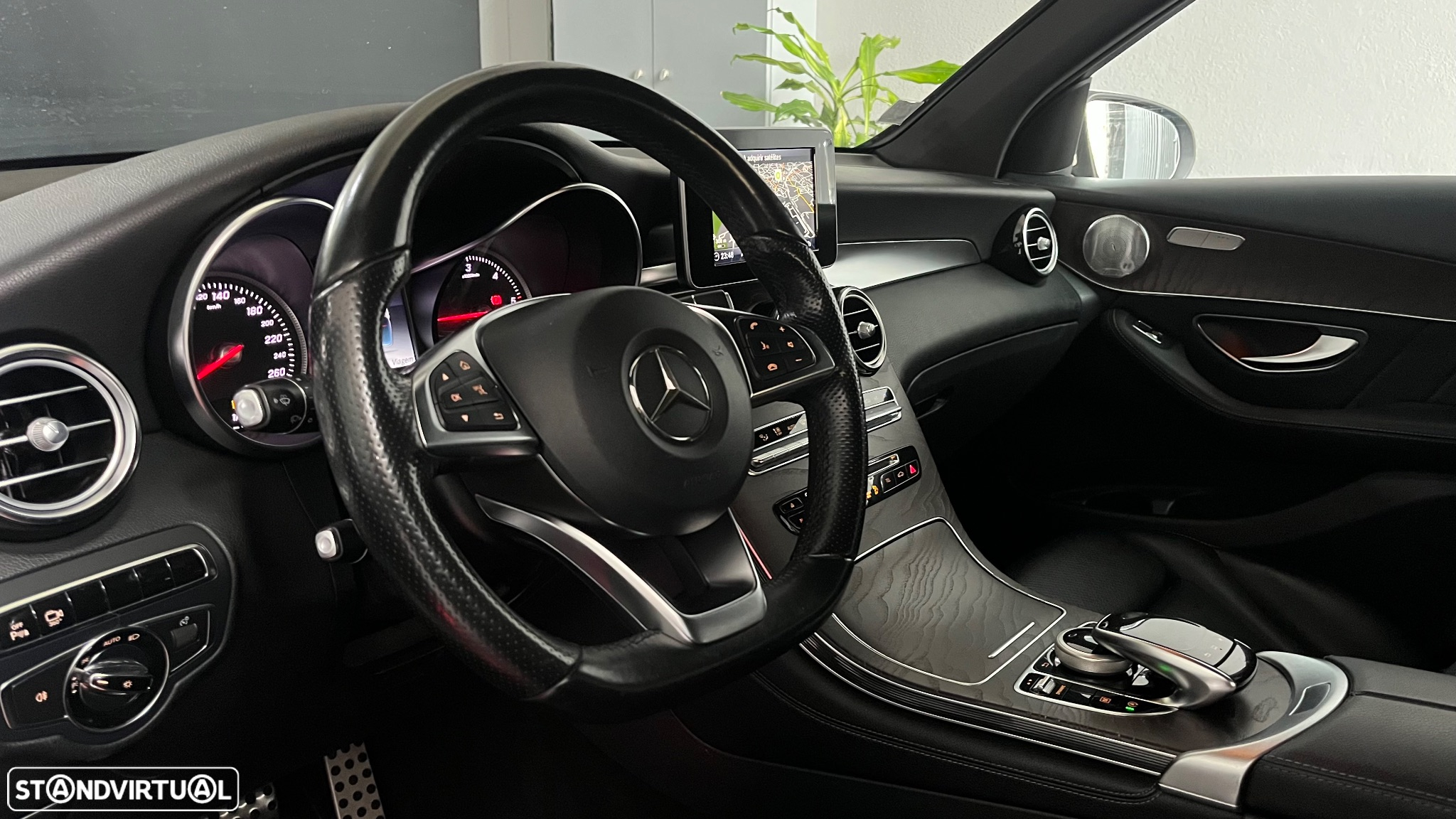Mercedes-Benz GLC 220 d 4Matic 9G-TRONIC Exclusive - 16