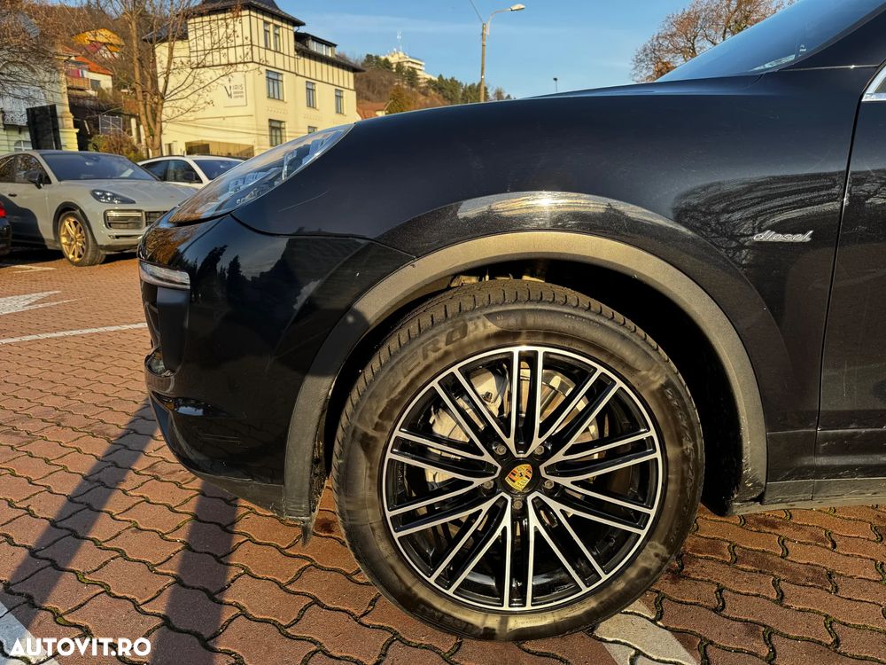 Porsche Cayenne Diesel Tiptronic S - 9
