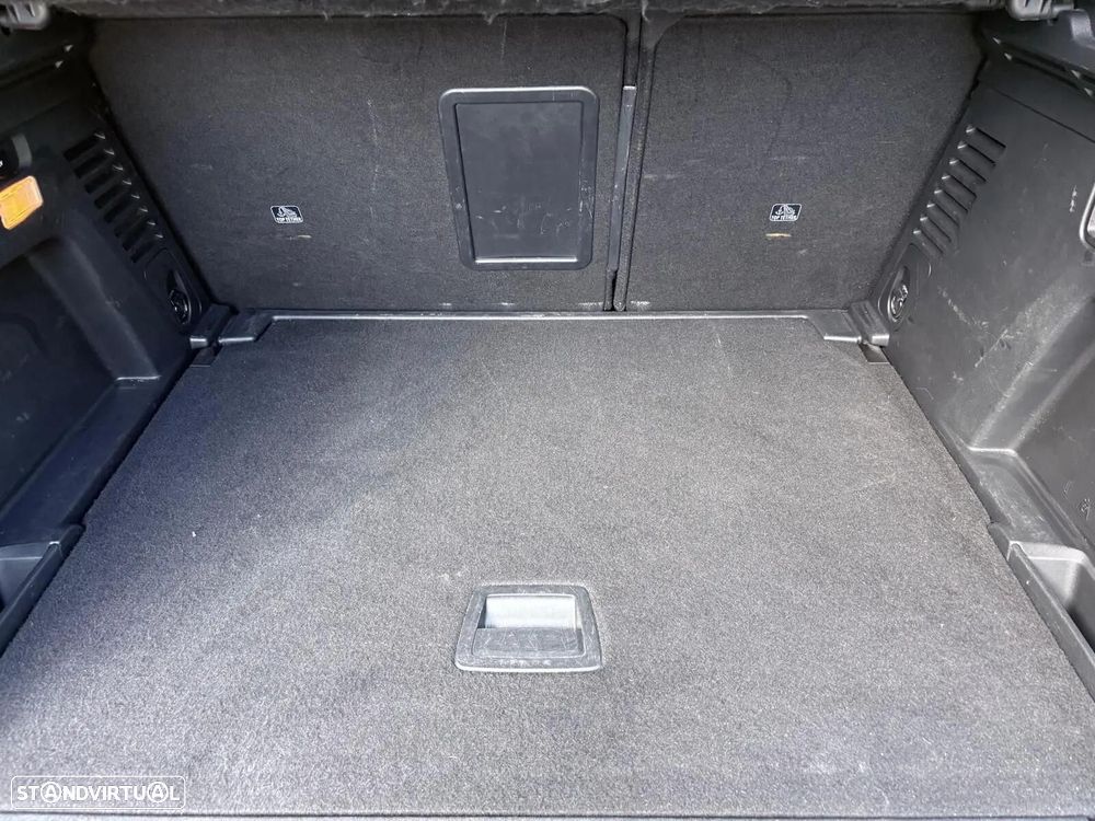 Peugeot 3008 1.2 PureTech Allure EAT8 - 28