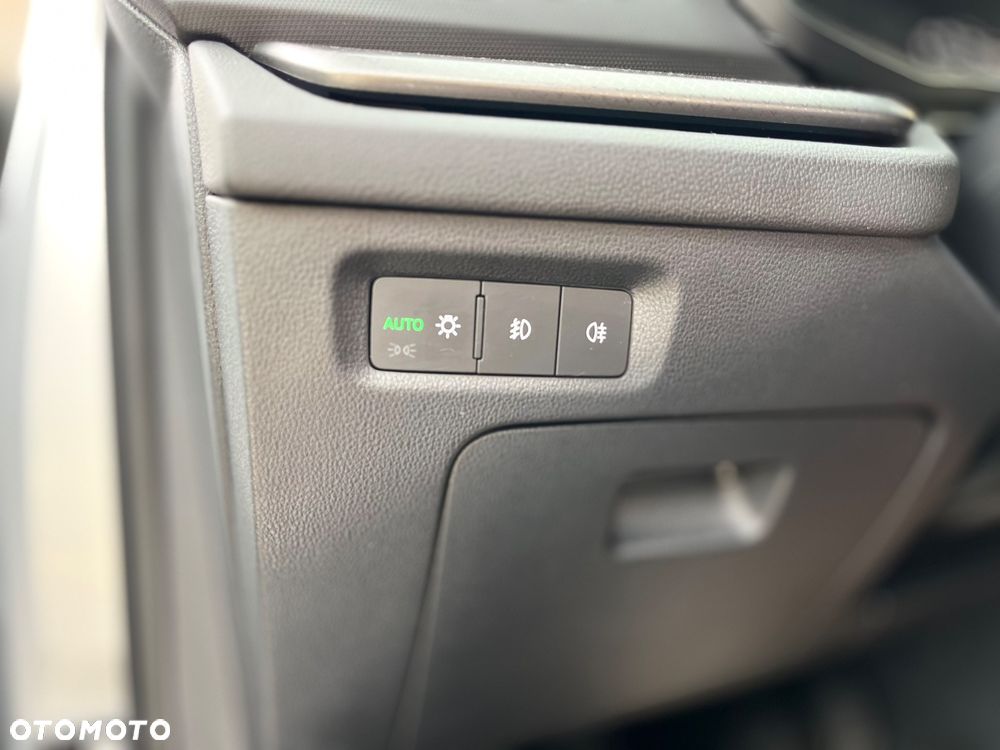 Skoda Octavia 1.5 TSI ACT Ambition - 33