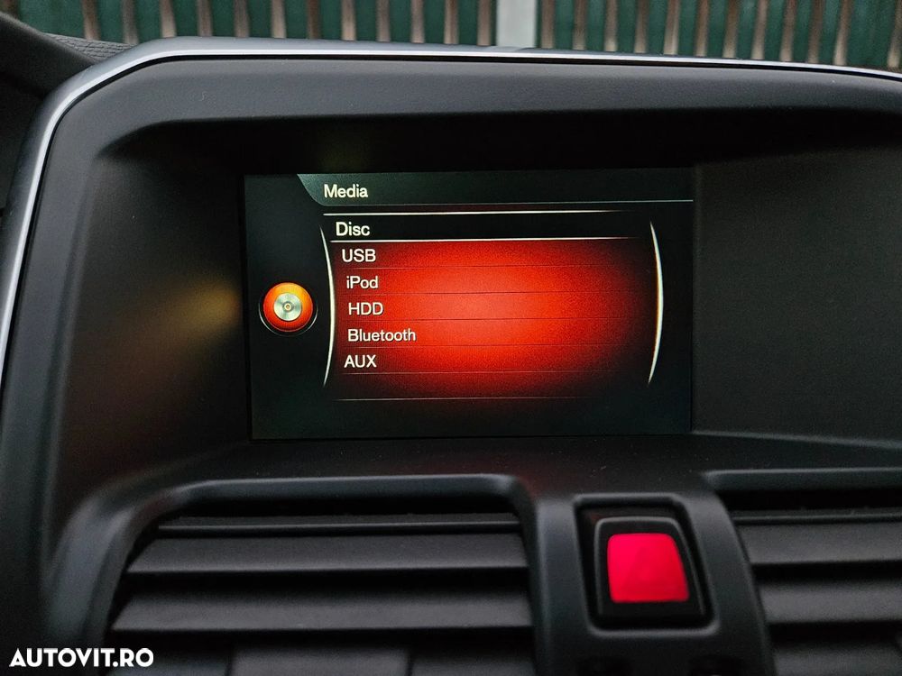 Volvo XC 60 D4 Geartronic Ocean Race - 19