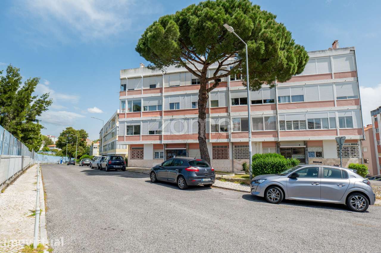 Apartamento T2 à venda em Queluz - Grande imagem: 2/36