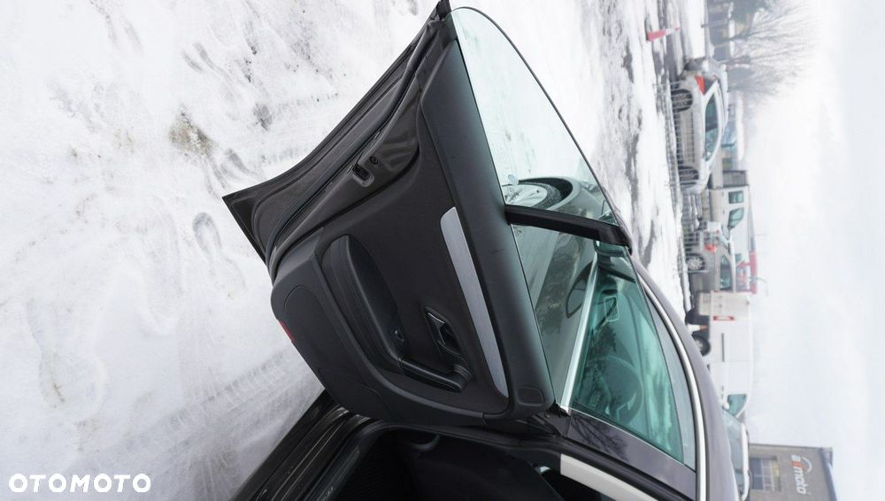 Volkswagen Passat CC - 20