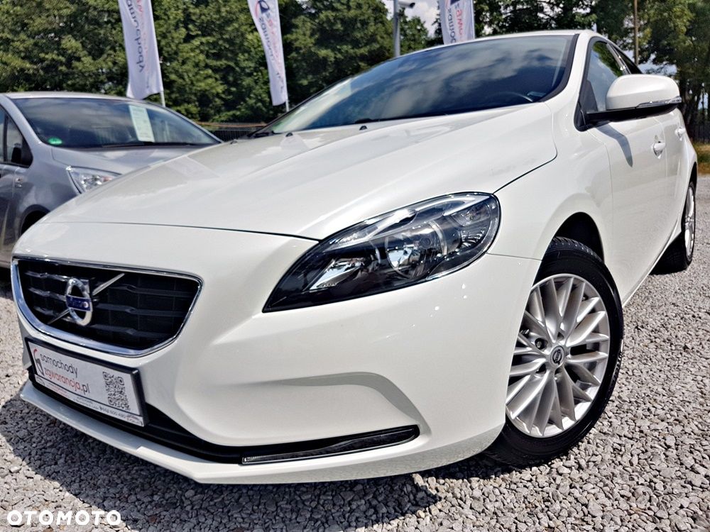 Volvo V40 T2 Drive-E Momentum - 29