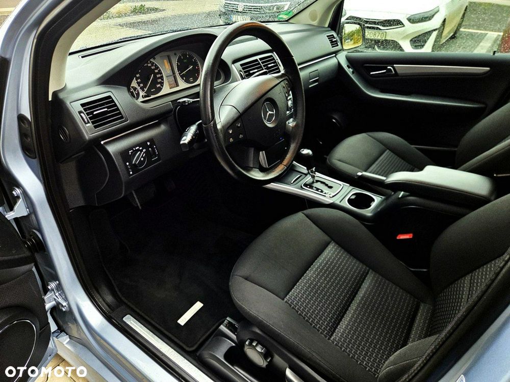 Mercedes-Benz Klasa B 180 BlueEFFICIENCY - 7