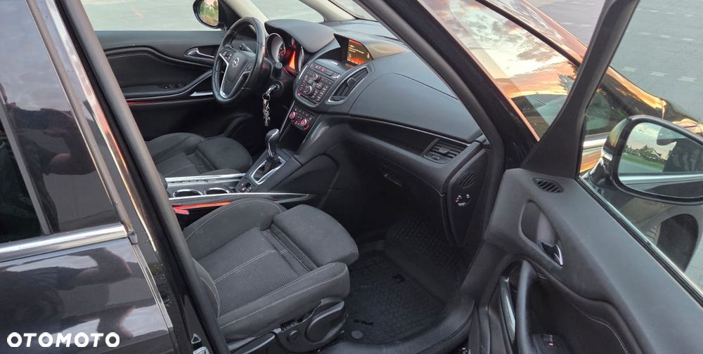 Opel Zafira 2.0 CDTI Cosmo - 16