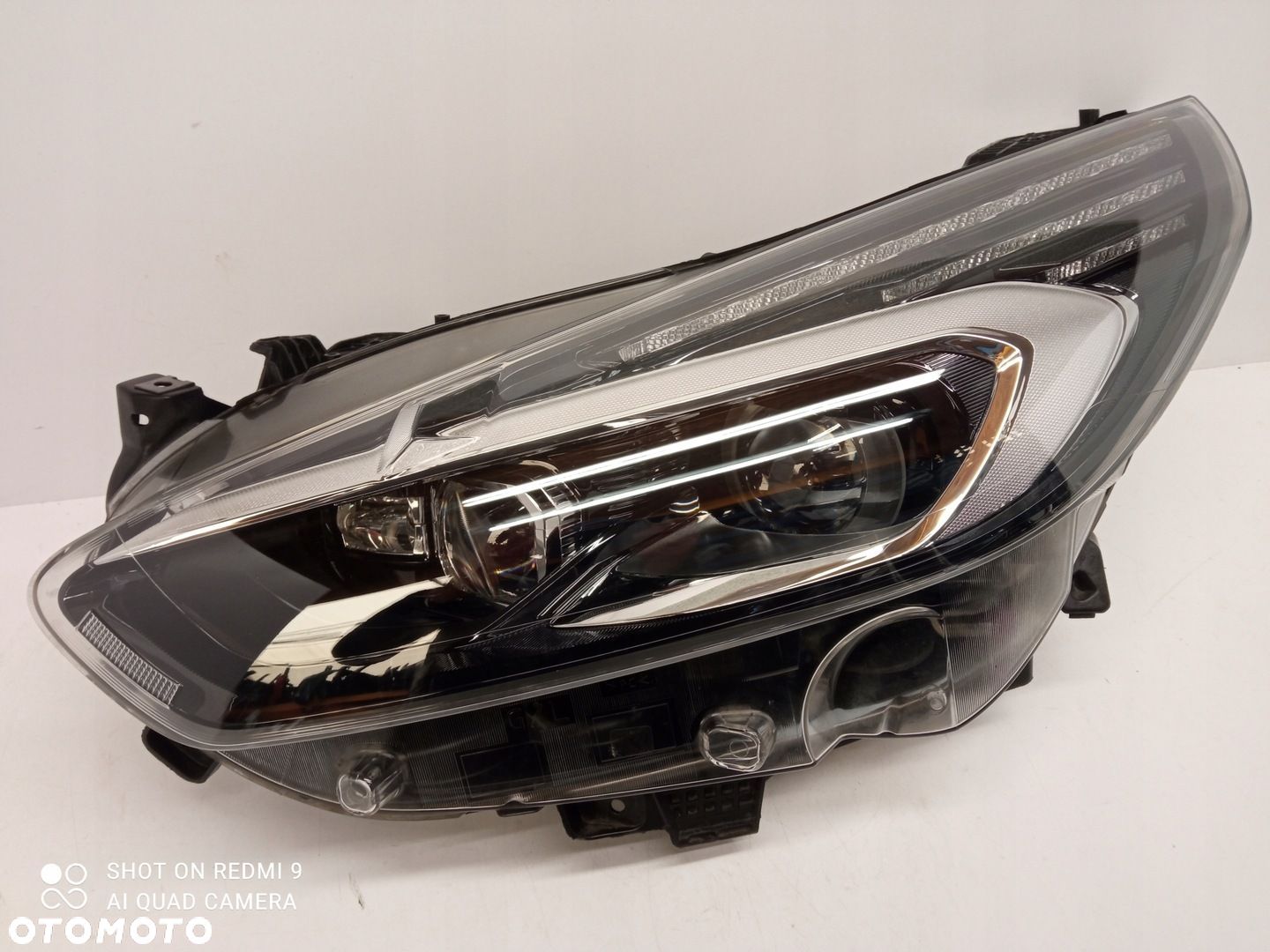 LAMPA LEWA FULL LED S-MAX II GALAXY EM2B-13W030-CM - 1