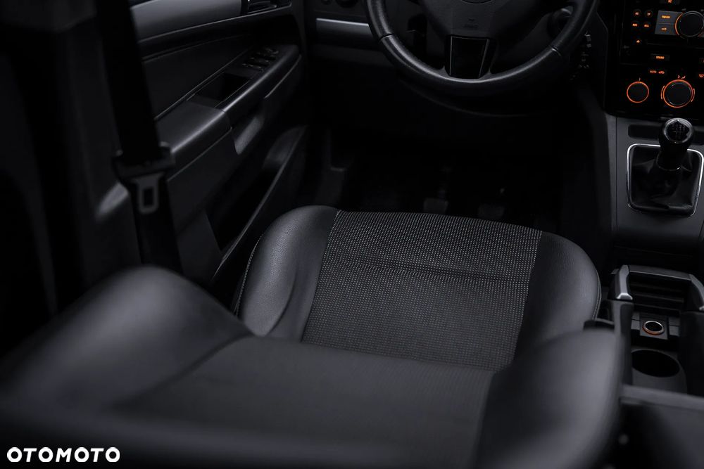 Opel Zafira 1.8 Cosmo - 12