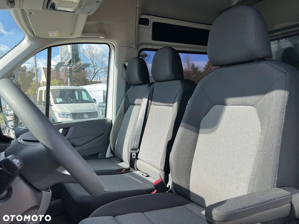 Volkswagen Crafter 35 Brygadówka/Furgon L4H3, 2.0BiTDI 177KM, 4490mm, Wysoki dach, r.o. 4490 - 18
