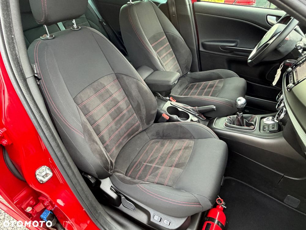 Alfa Romeo Giulietta 1.4 TB 16V Sport - 6