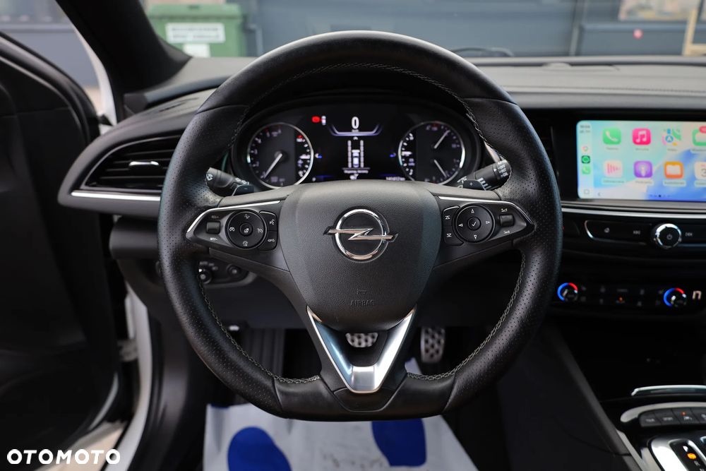 Opel Insignia 2.0 BiTurbo 4x4 GSI - 10